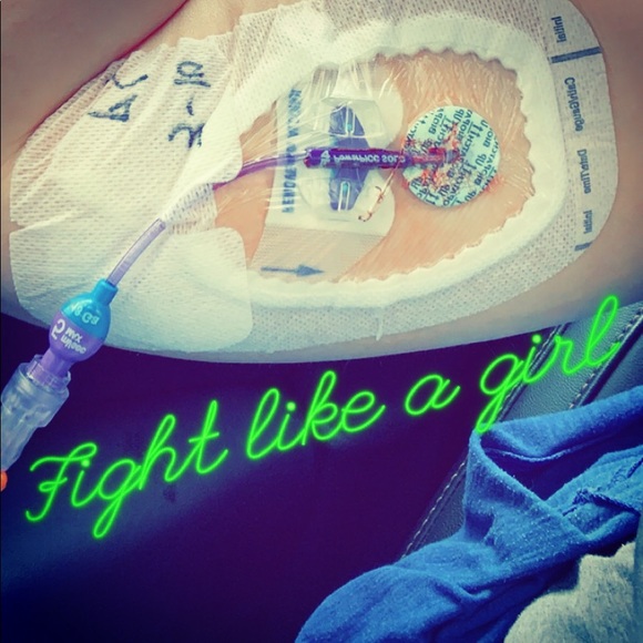 Meet your posher! - Picture 4 of 4